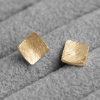 Cercei Amber studs aur